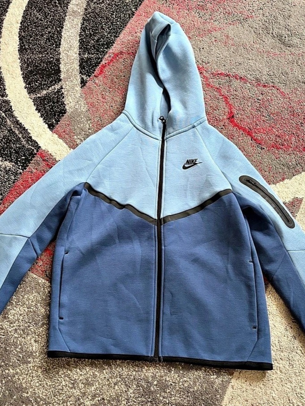 Nike Colorblock Hooded Jacket in Blue
